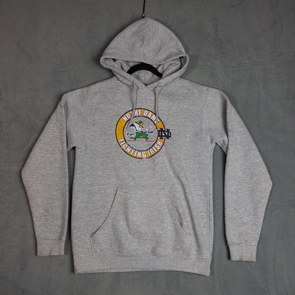 NCAA Notre Dame Hoodie Mens Medium Gray Good Fighting Irish Distressed Logo